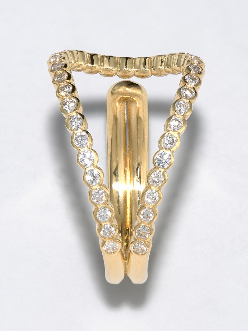 18k Yellow Gold Wave Diamond Ring