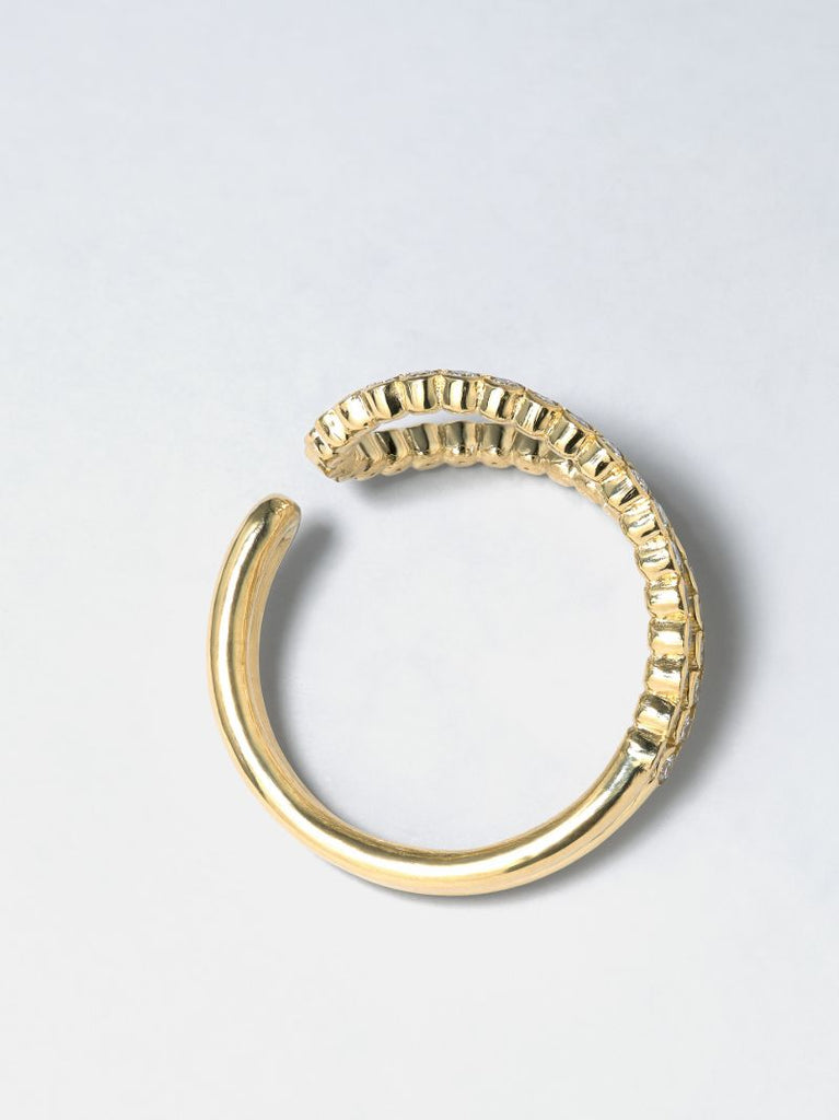18k Yellow Gold Wave Diamond Ring
