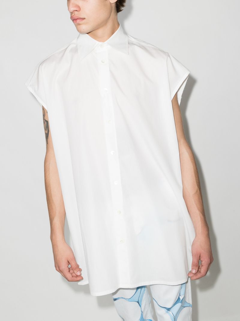 Sleeveless Button-down Shirt