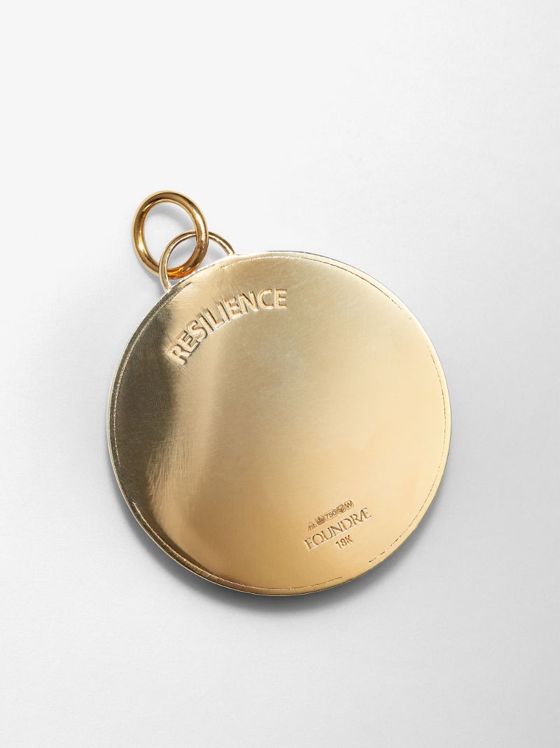 18k Yellow Gold Resilience Large Diamond Medallion Charm