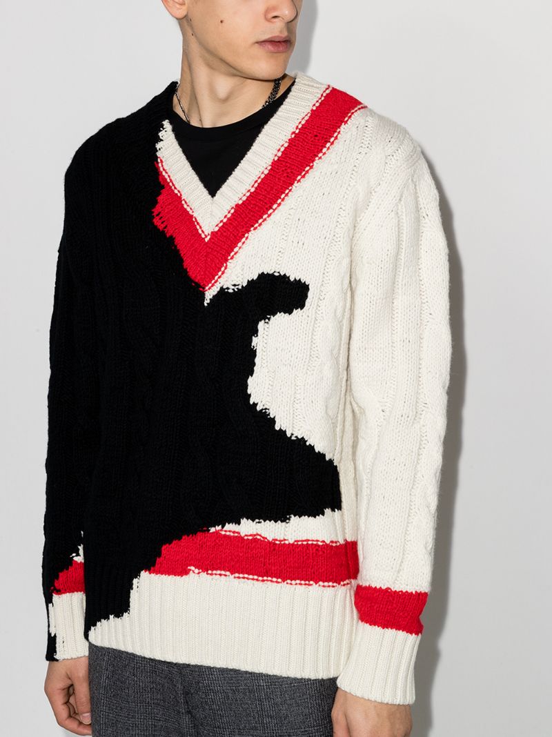 V-neck Intarsia Knit Sweater