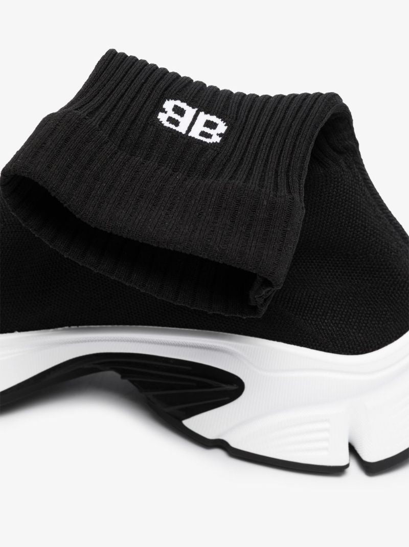 Speed 3.0 Slip-on Sneakers