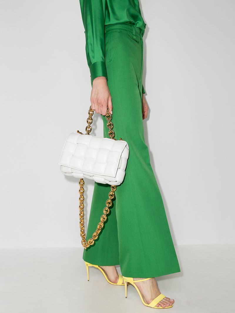 White the Chain Cassette Leather Shoulder Bag