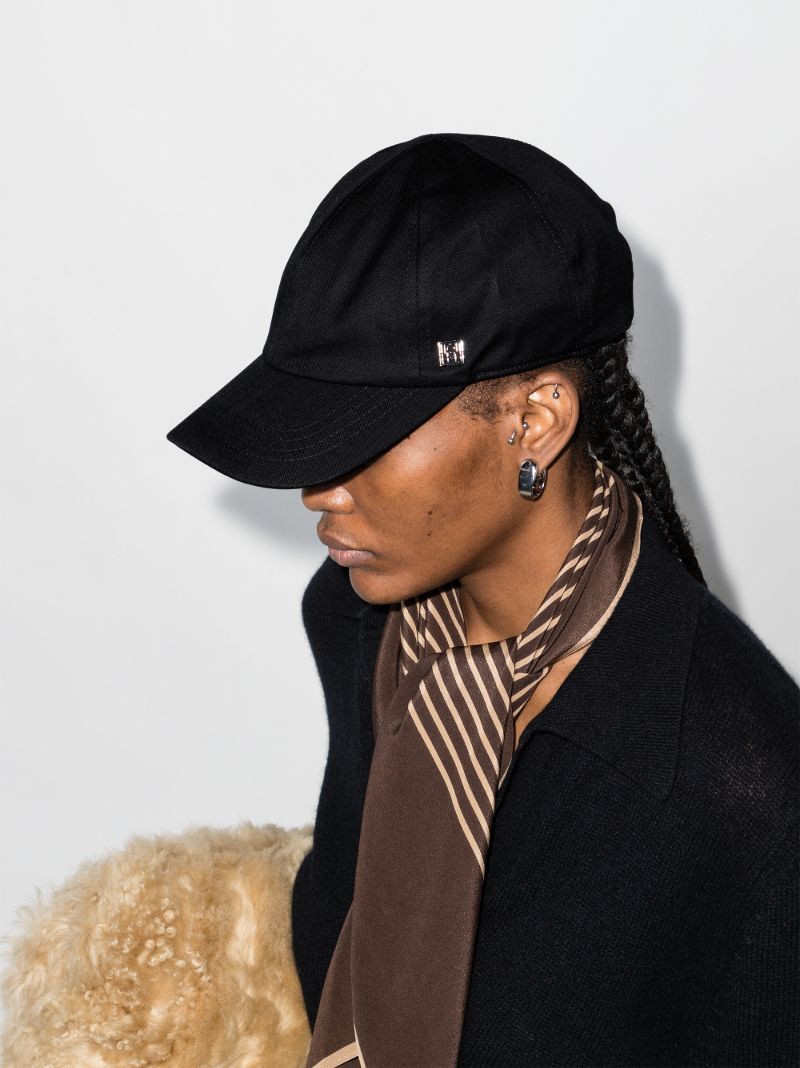 Black Baseball Cap