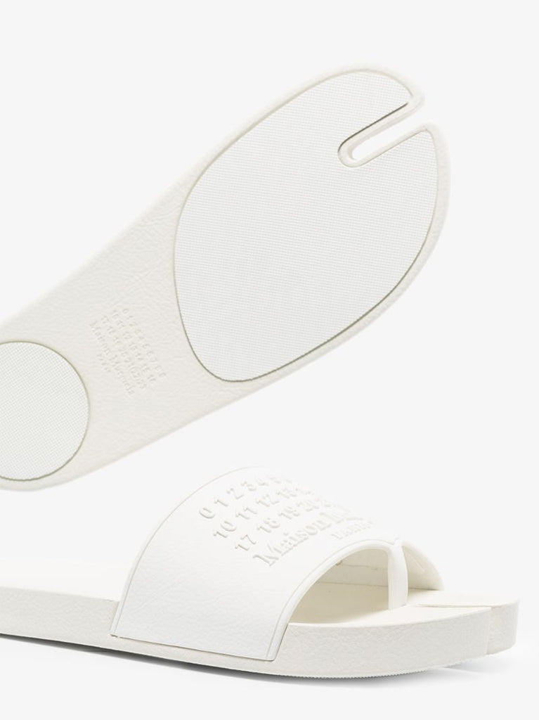 White Tabi Embossed Logo Slides