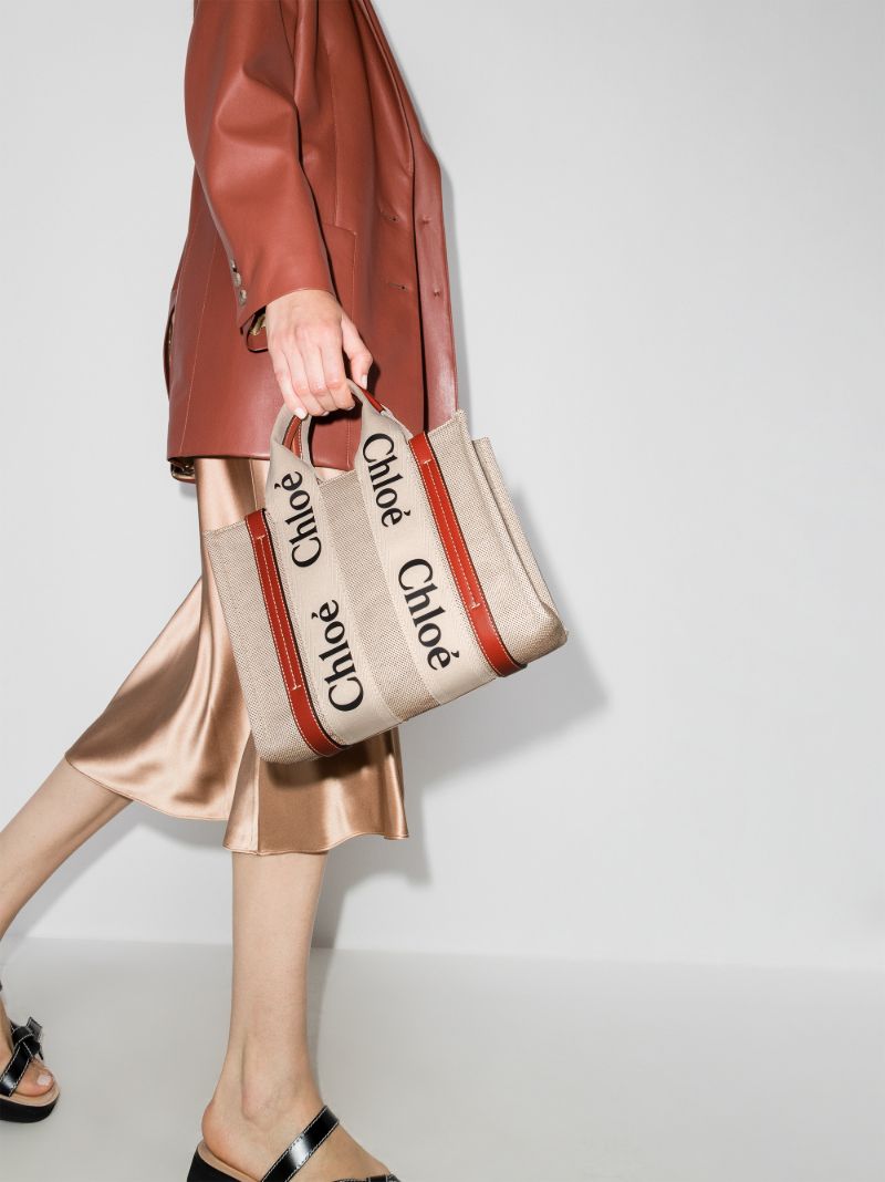 Neutral Woody Medium Tote Bag