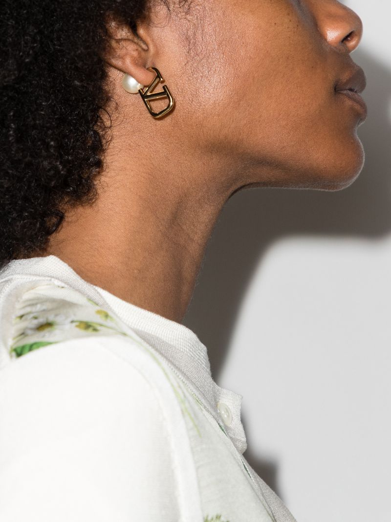 Gold Tone Vlogo Pearl Stud Earrings