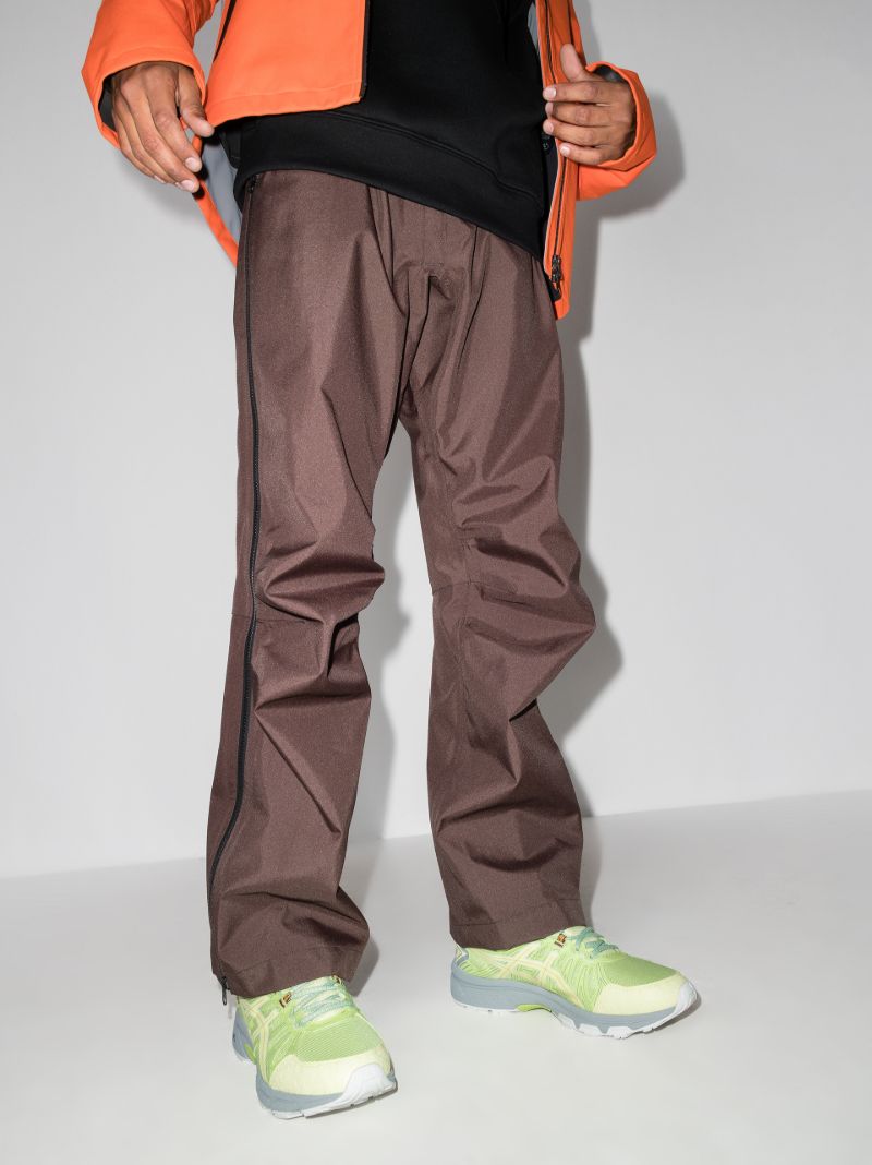 Green Gel-venture 7 Sneakers