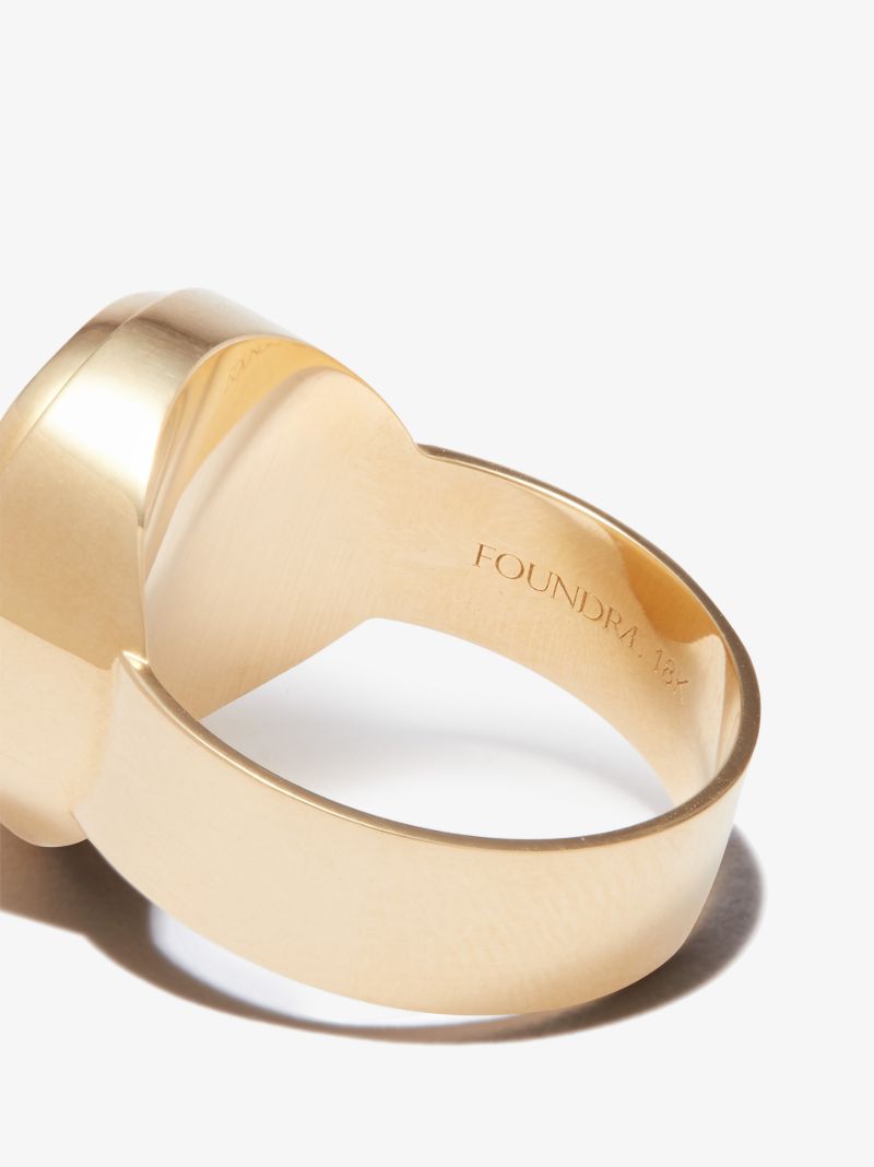 18k Yellow Gold Strength Diamond Signet Ring