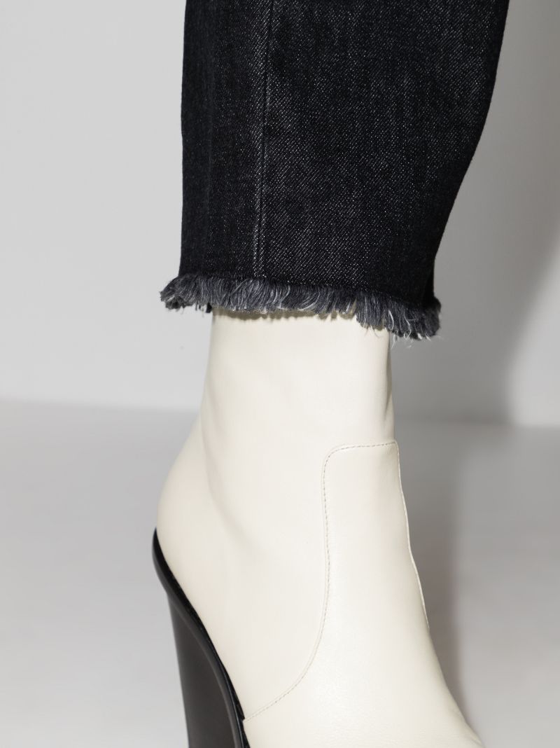 Dilali Cropped Jeans