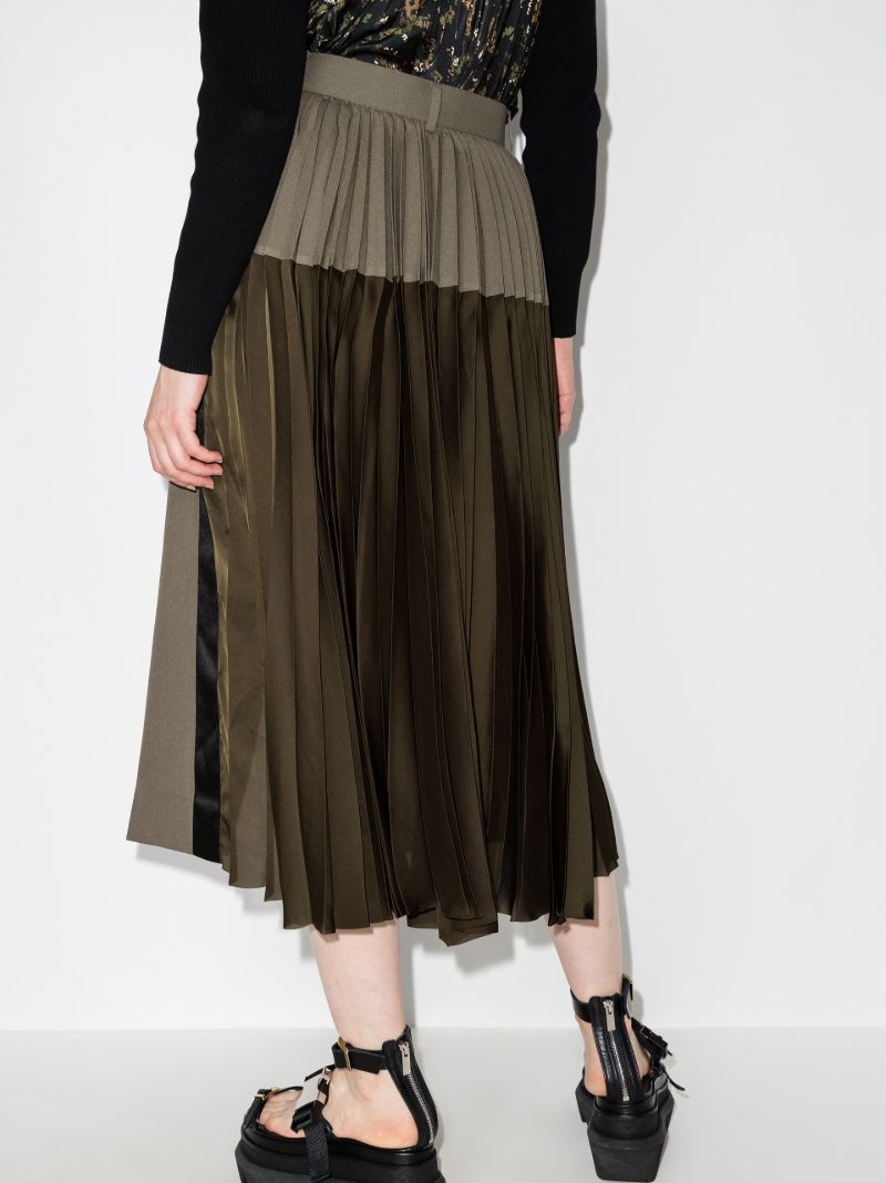 Panelled Pleated Wool Skirt