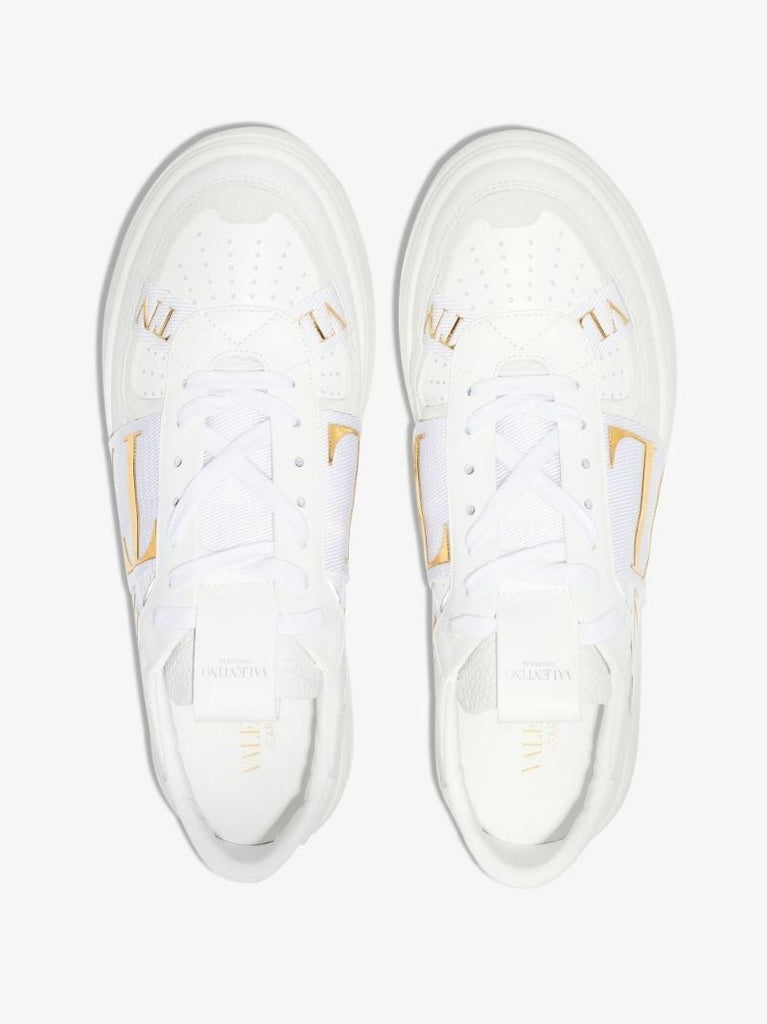 White Vl7n Low Top Leather Sneakers