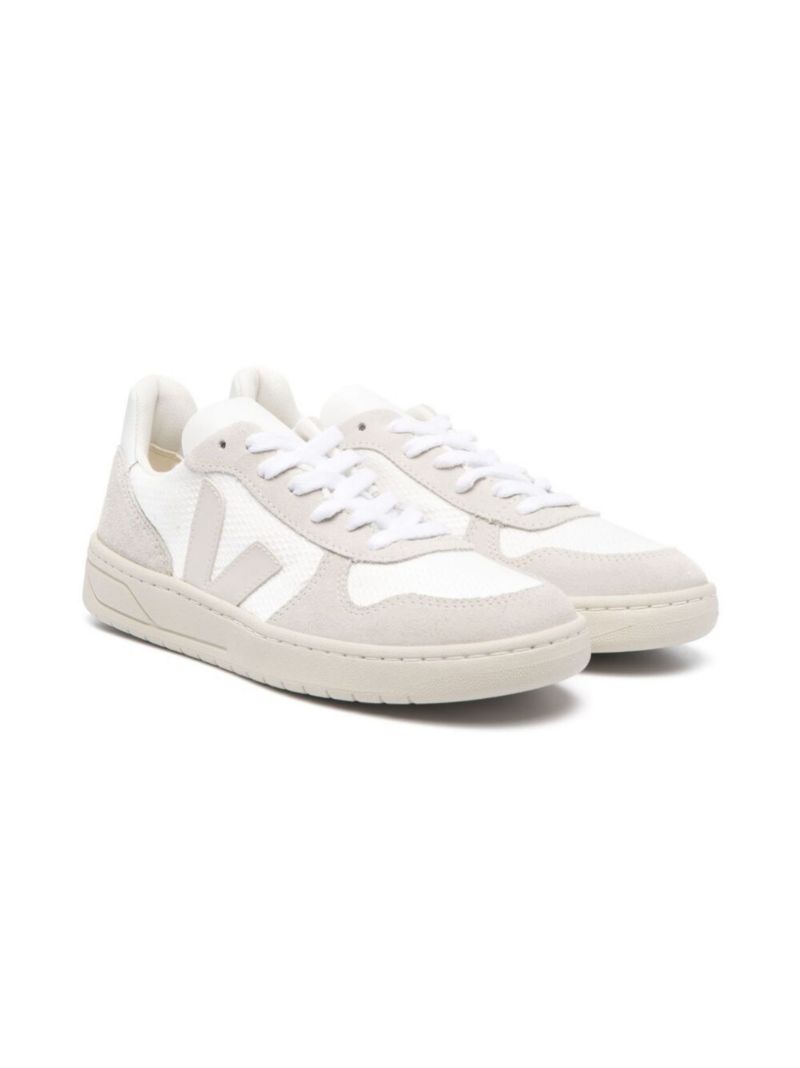 White V-10 B-mesh Low Top Sneakers