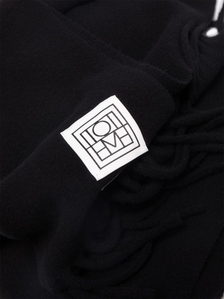 Black Classic Wool Scarf