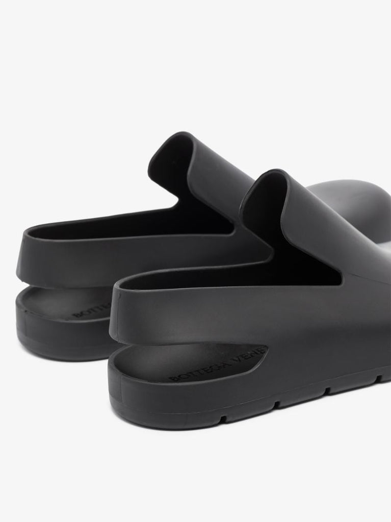 Black Puddle Rubber Slippers