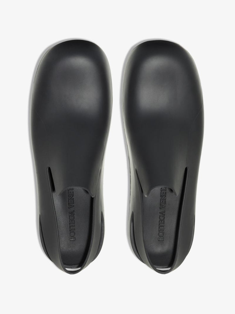 Black Puddle Rubber Slippers