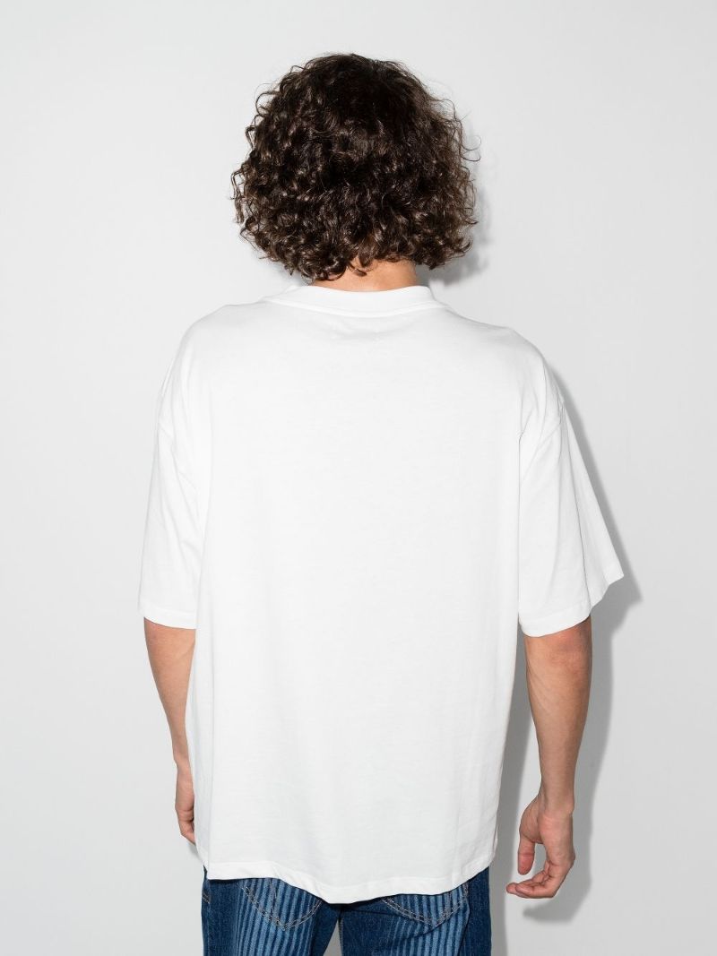 Animal Chairs Print T-shirt