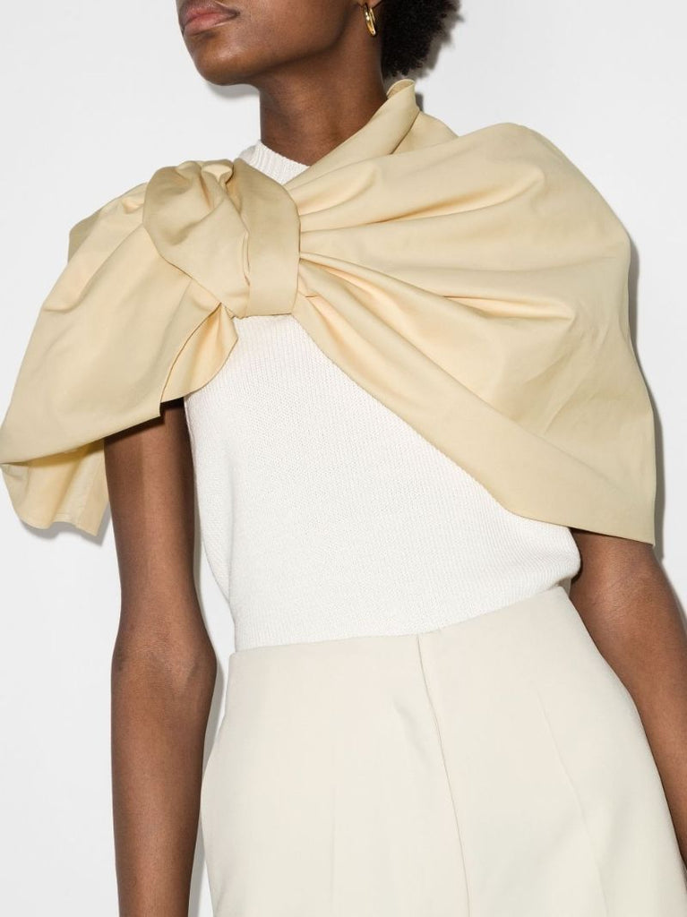 Knot-detail Short Cape