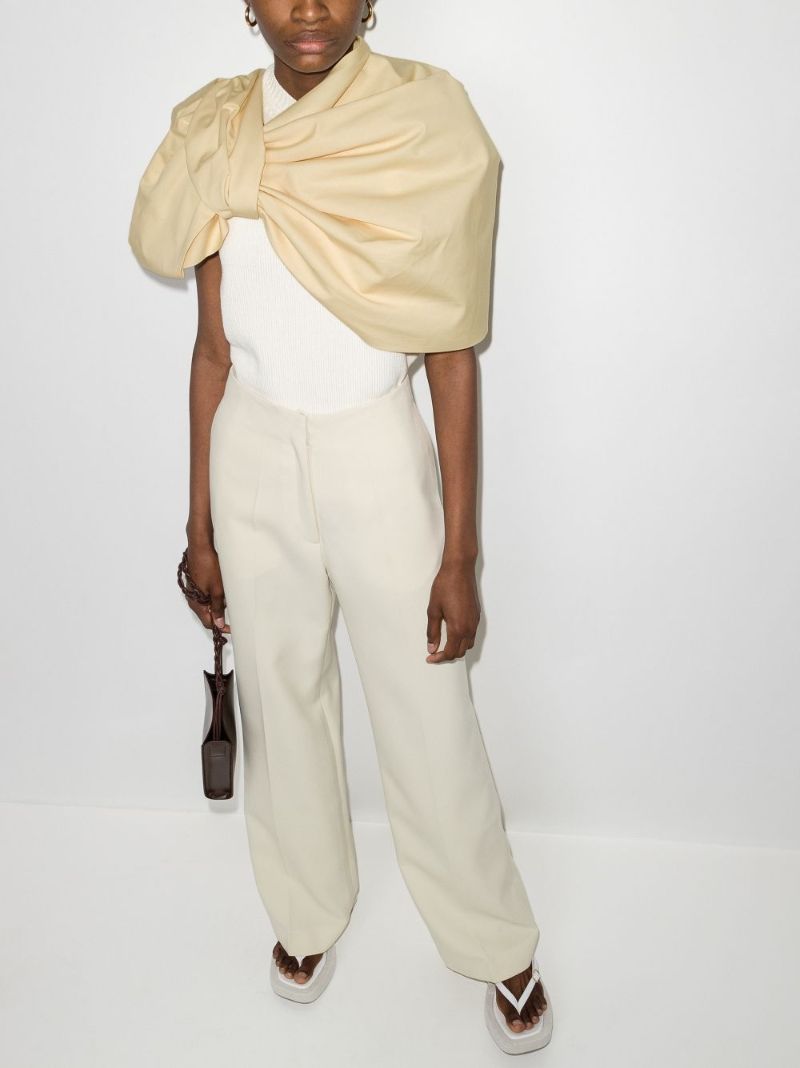Knot-detail Short Cape