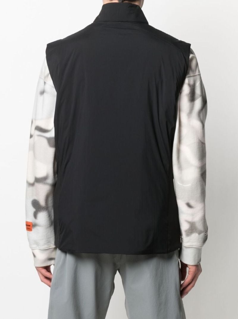 Black Logo Stamp Zip-up Vest
