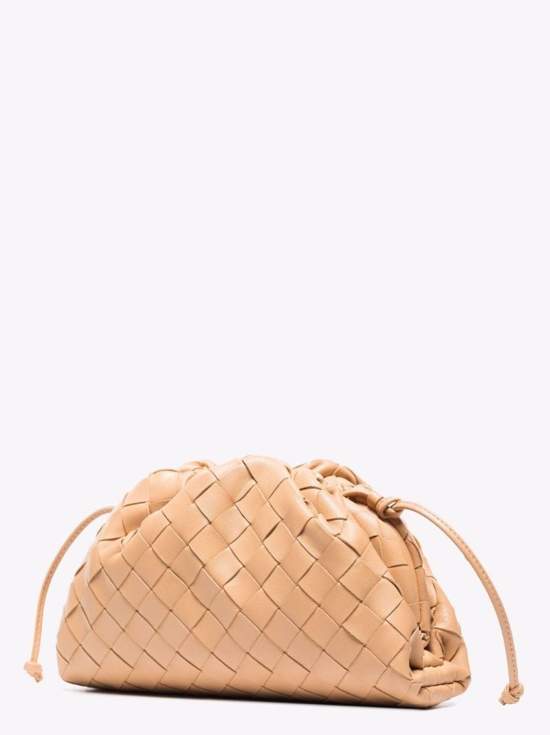 Neutral the Pouch Leather Clutch Bag