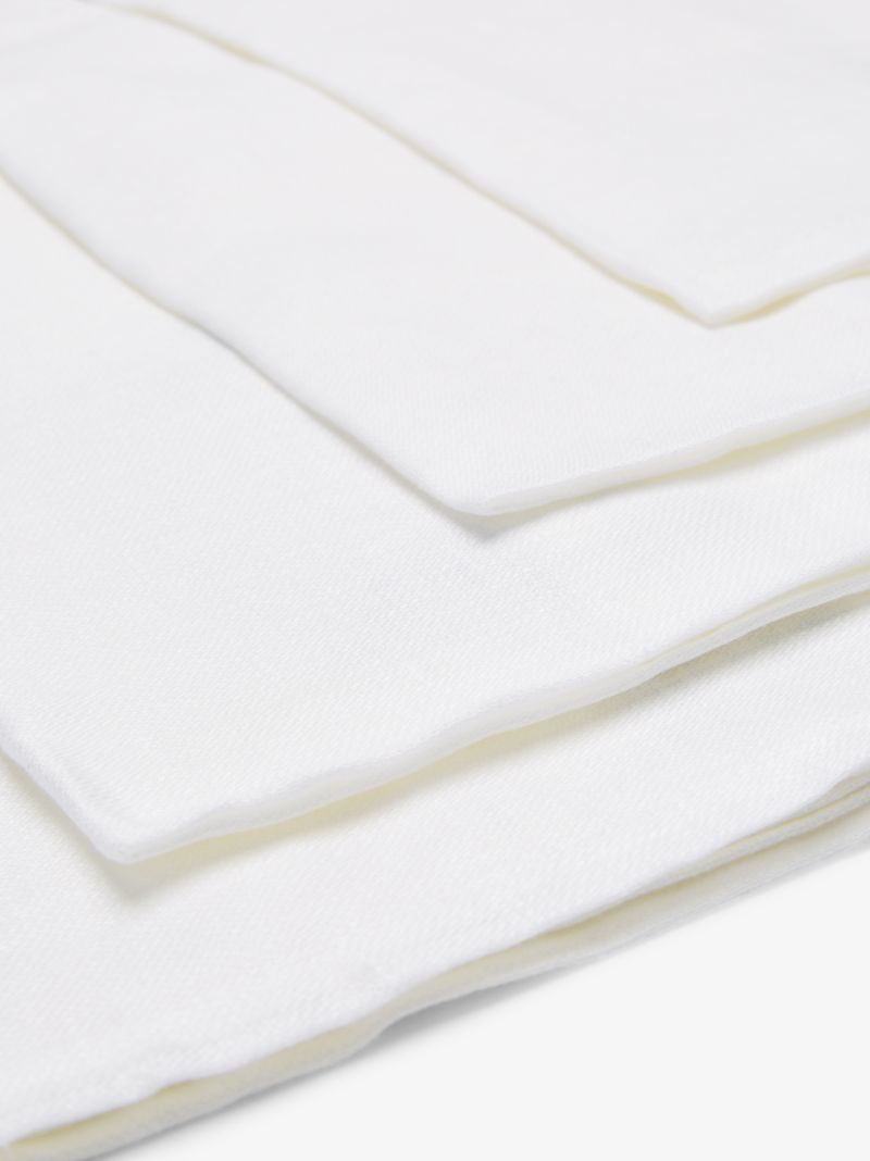 White Linen Napkin Set