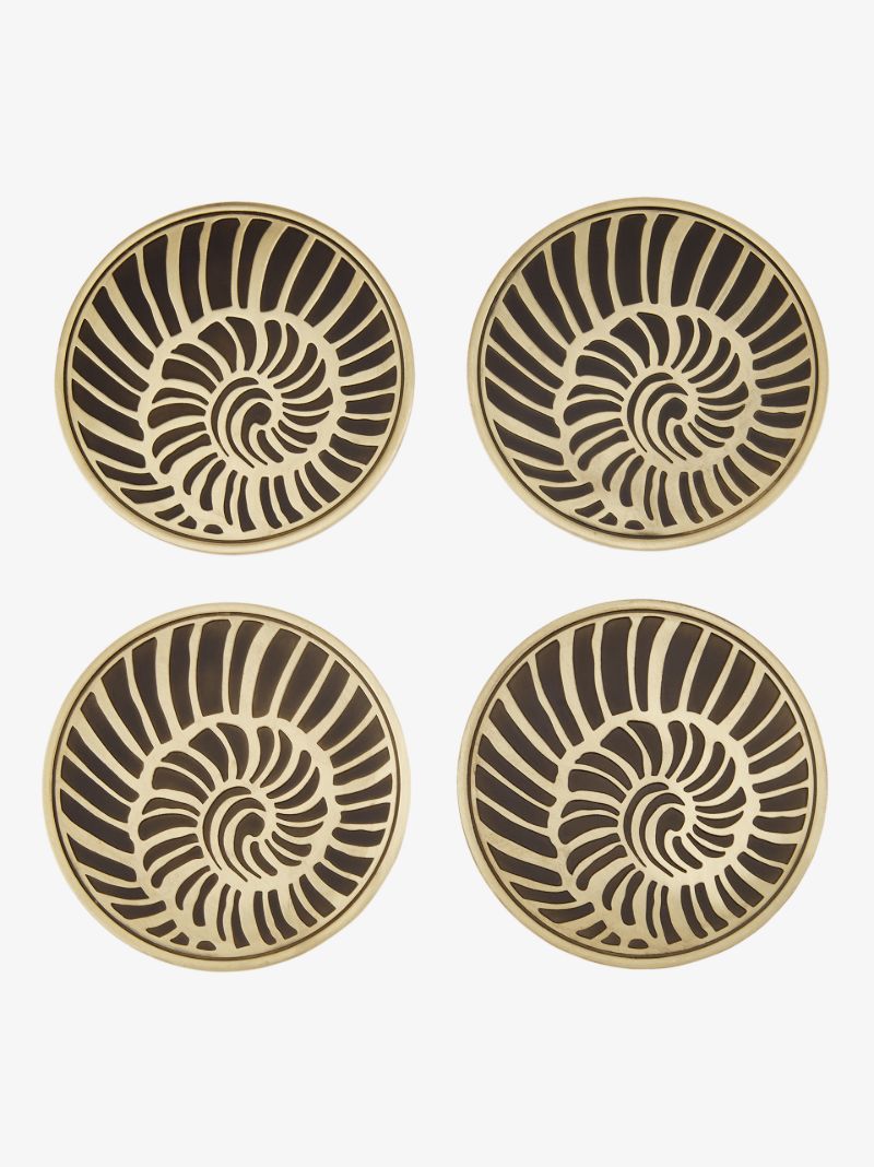 Black and Gold-plated Seashell Coaster Set
