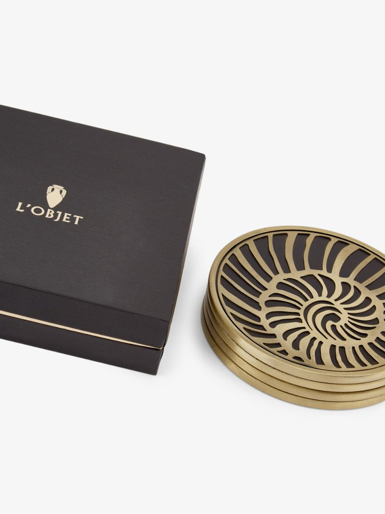Black and Gold-plated Seashell Coaster Set