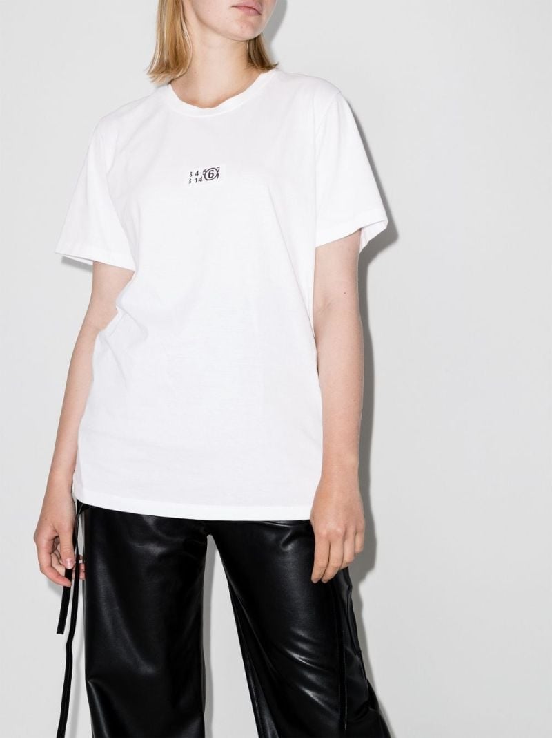 Numbers-motif T-shirt