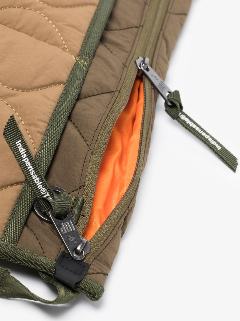 Green Add Quilted Shoulder Bag