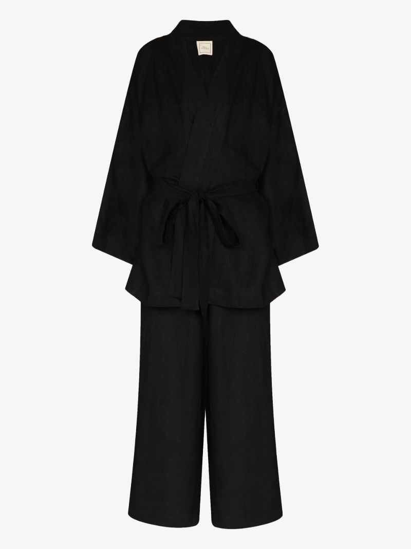 Black the 01 Pyjama Set