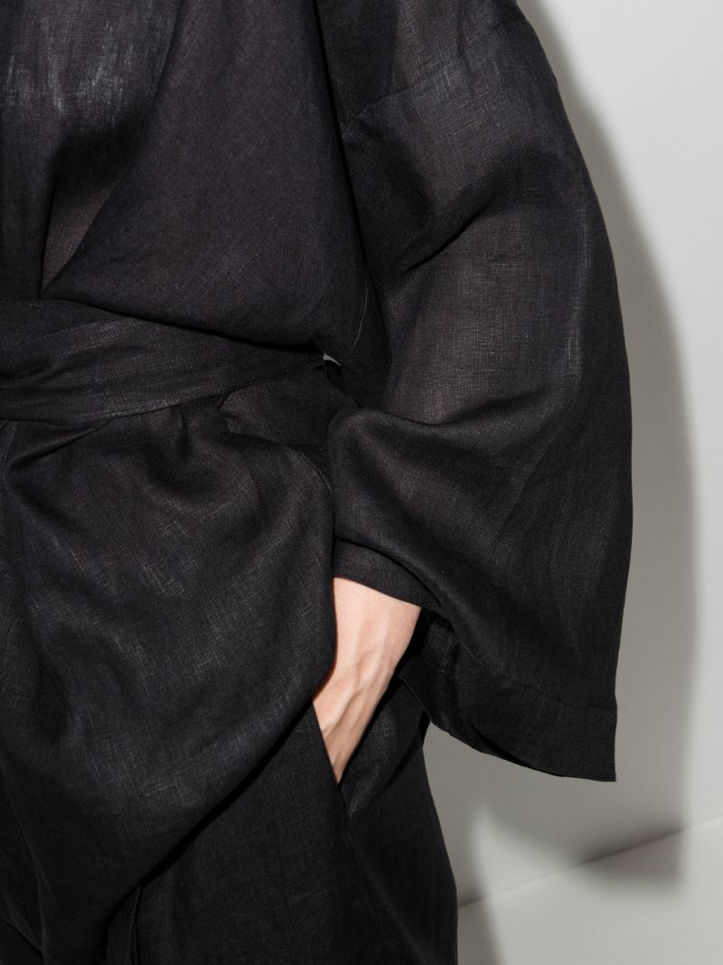 Black the 01 Pyjama Set