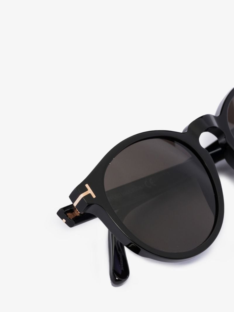 Black Round Sunglasses