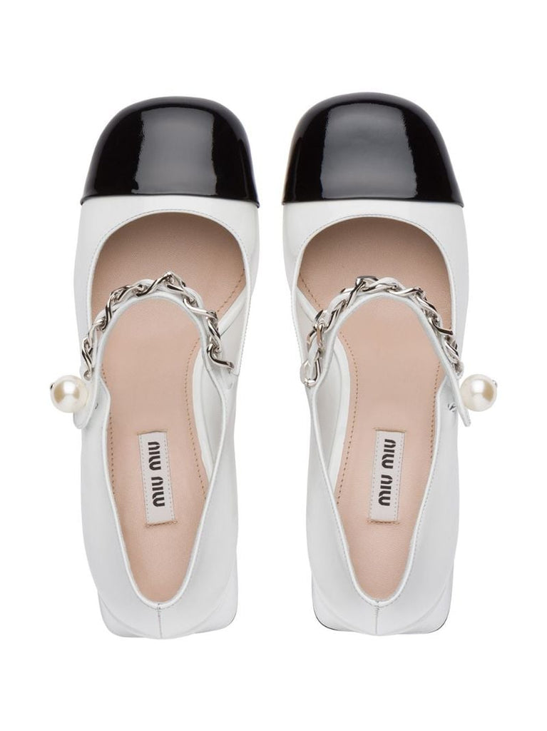 White Chain Pearl Pumps