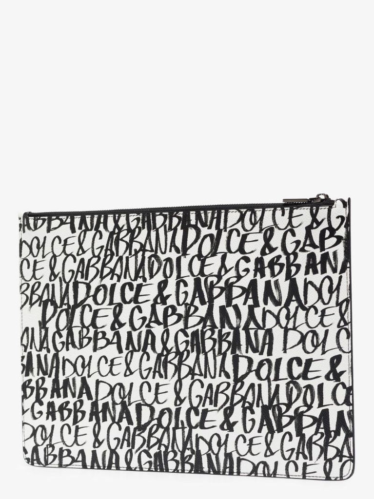 Graffiti Print Zipped Clutch