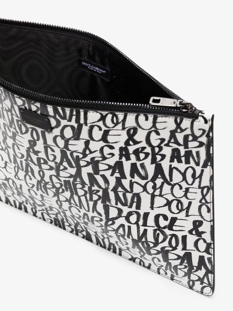 Graffiti Print Zipped Clutch