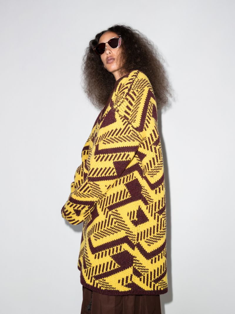 Gold Tone Geometric Sunglasses