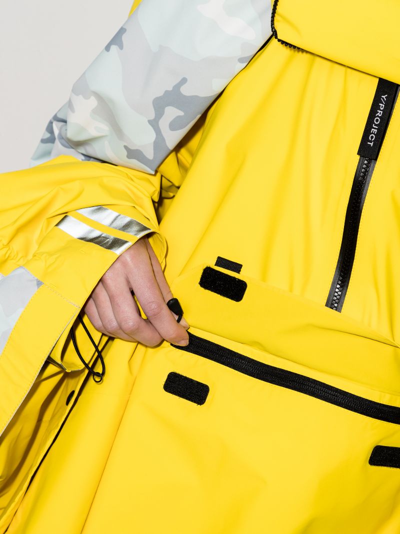 X Canada Goose Field Poncho Camouflage Raincoat