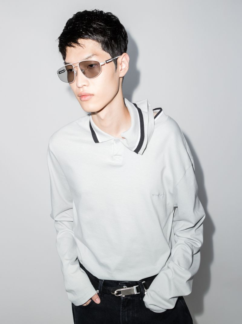 Grey Aviator-style Sunglasses