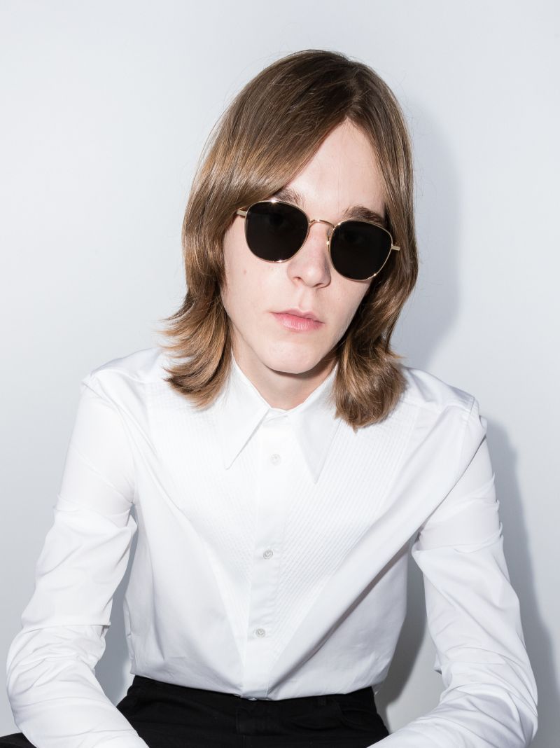 Gold Tone Round Sunglasses