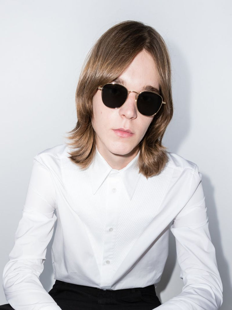 Gold Tone Round Sunglasses