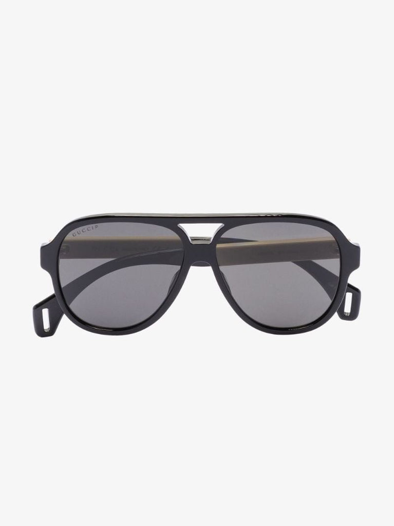 Black Aviator-style Sunglasses