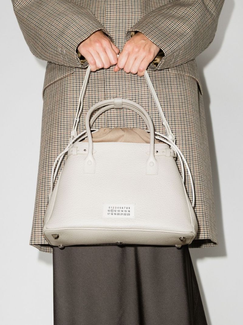 Neutral 5ac Medium Leather Tote Bag