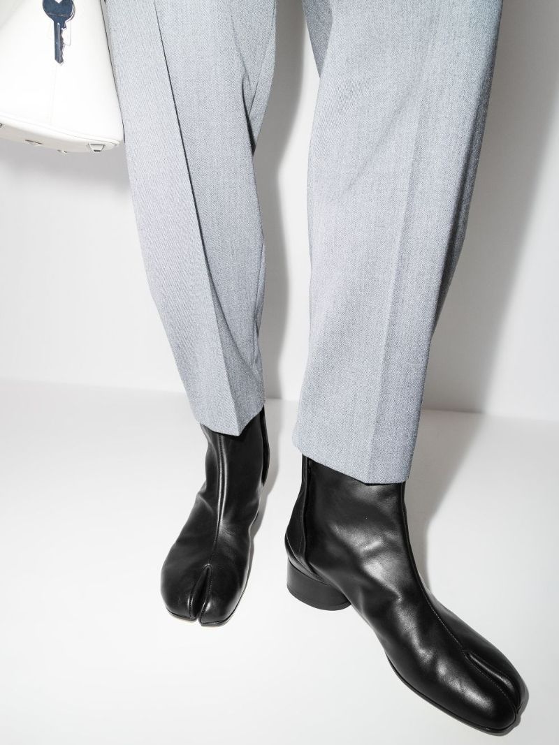 Black Tabi 30 Leather Ankle Boots