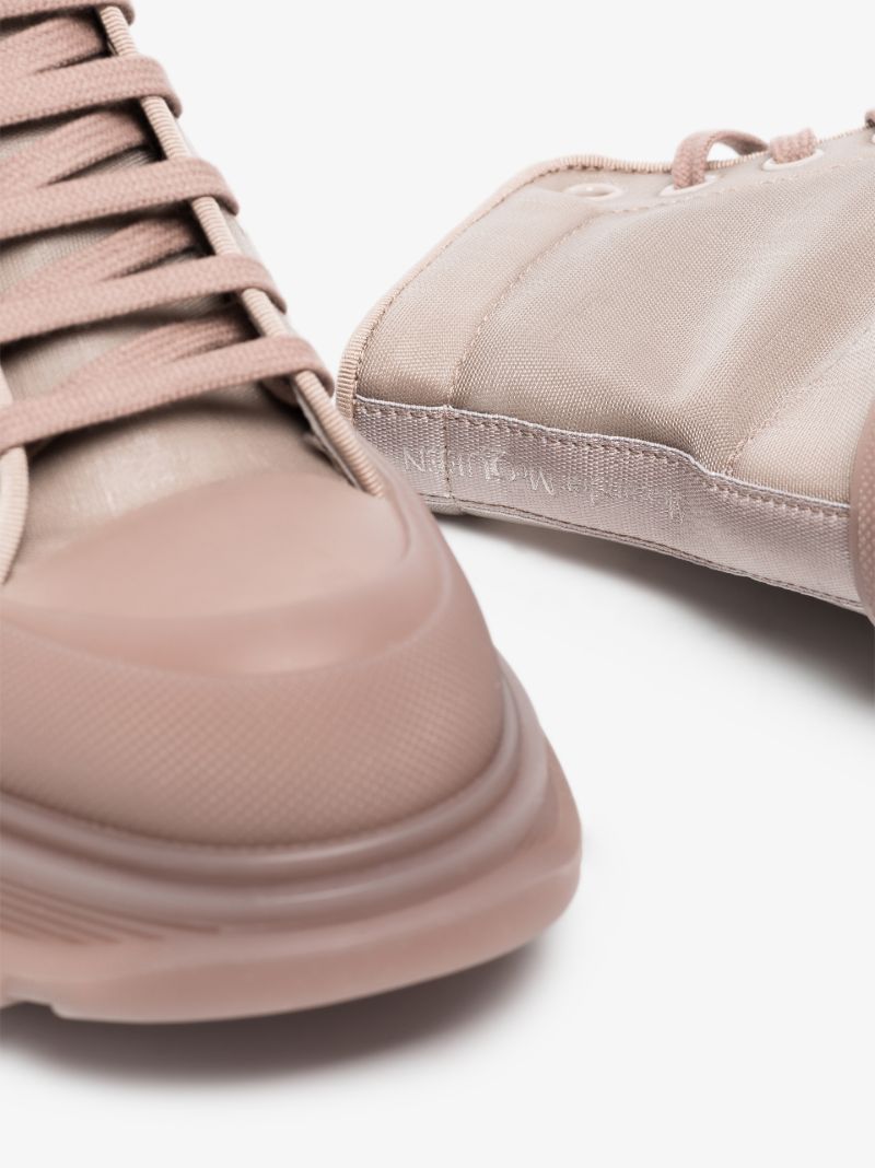 Neutral Tread Slick Mesh Boots