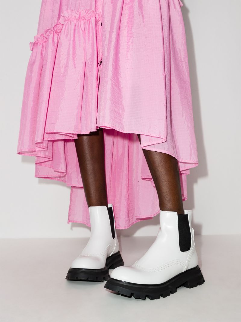 White Wander Leather Chelsea Boots