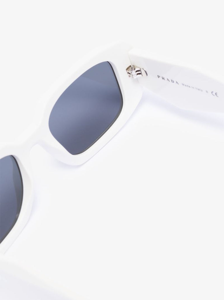 White Rectangle Frame Sunglasses