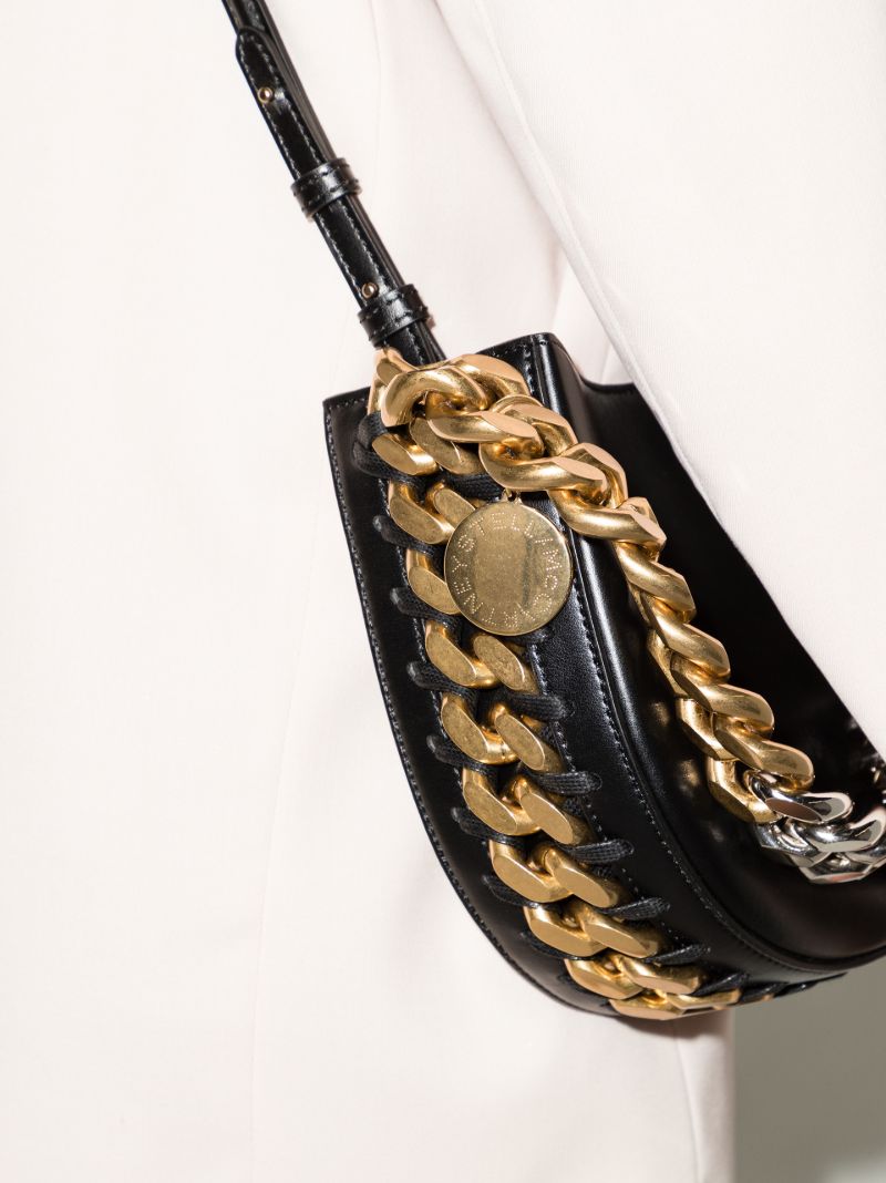 Black Frayme Medium Shoulder Bag