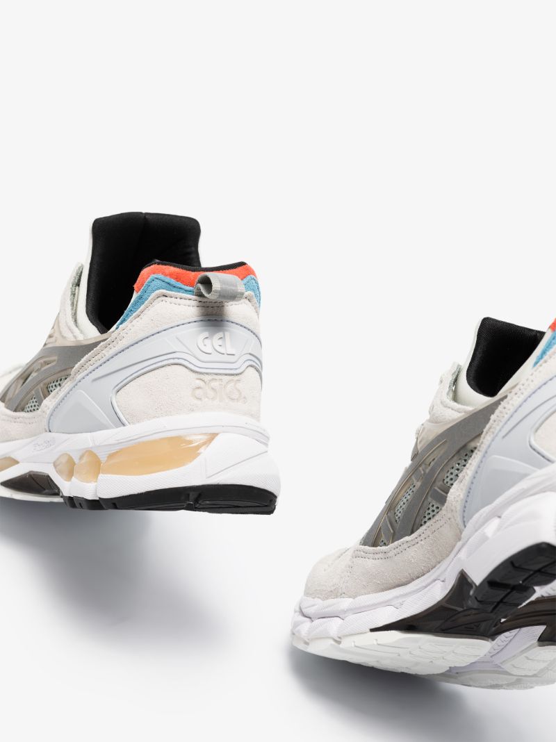 X Awake Ny Neutral Kayano 21 Sneakers