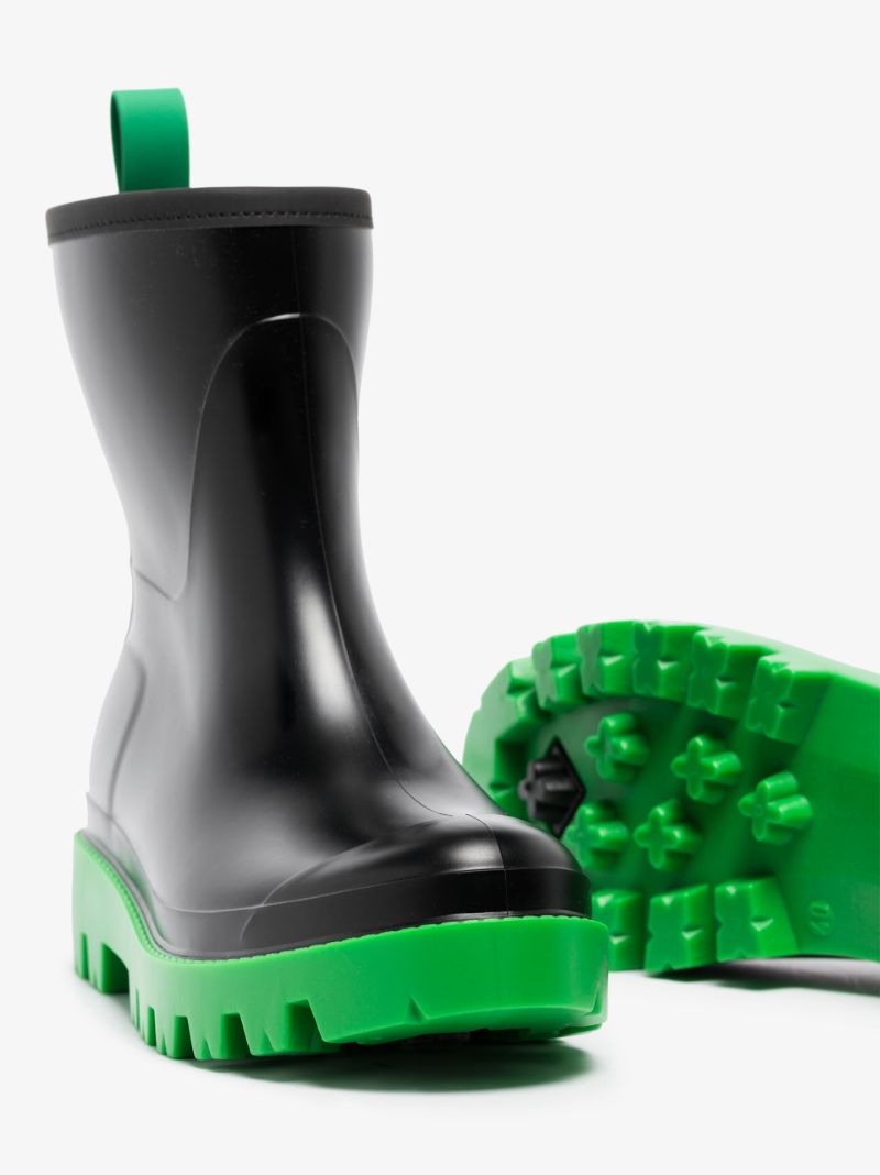 Black Giove Wellington Boots